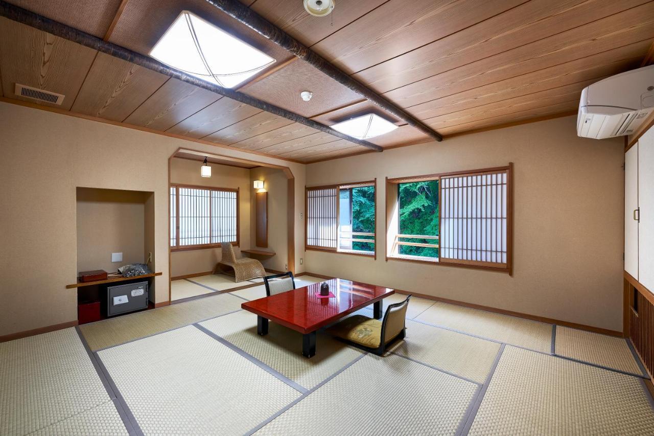 Shima-Onsen Toshimaya Nakanojo Exteriér fotografie